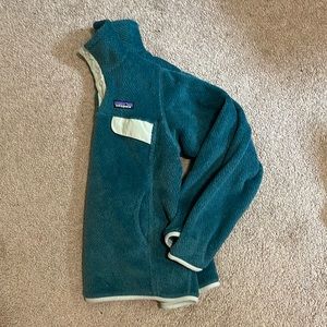 Patagonia quarter button